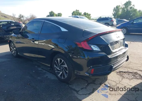 2017 Honda Civic Lx z USA, uszkodzony, nr VIN 2HGFC4B56HH304122